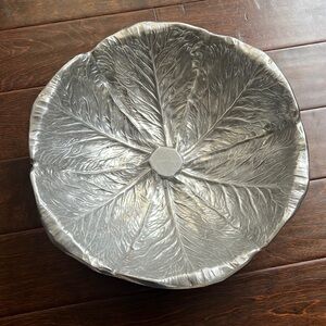 1960s Wilton Armetale Cabbage Leaf Salad Serving Bowl